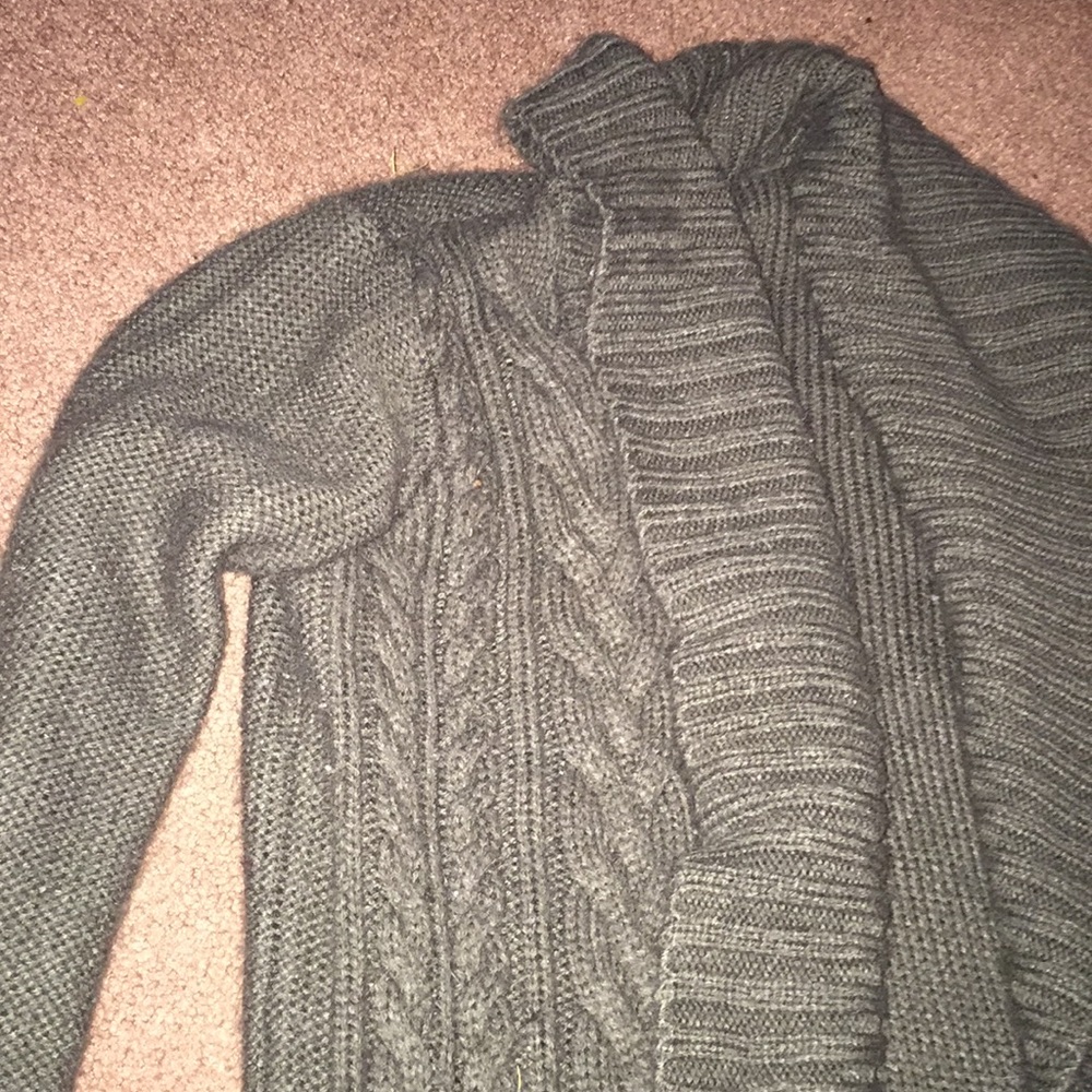 Cardigan - Picture 2 of 2